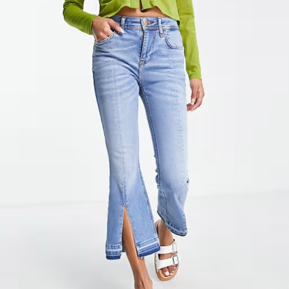 River Island Petite Kickflare Cropped Jeans Size UK12XS | NWT | Medium Blue
